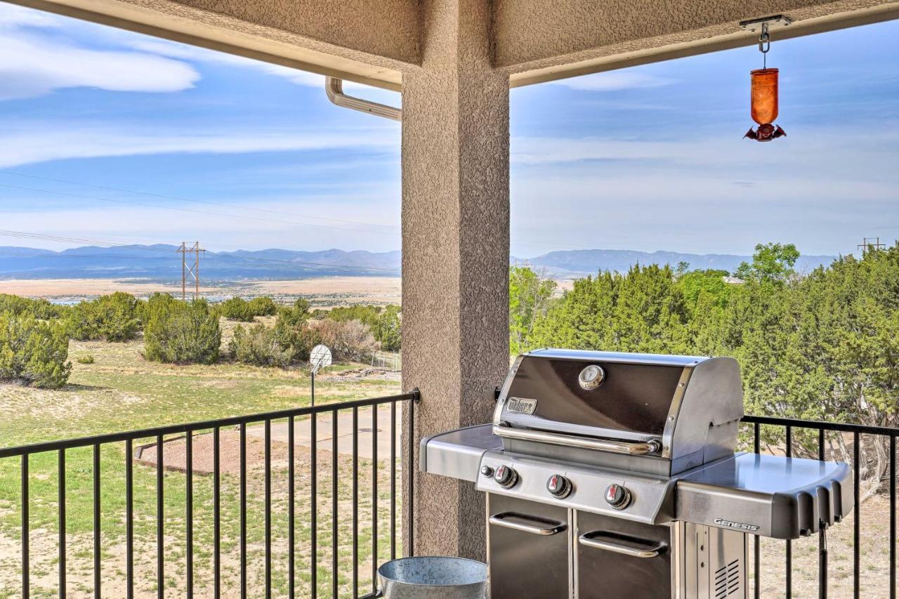 Pueblo West Home - Full Deck And Near Reservoir Exteriör bild